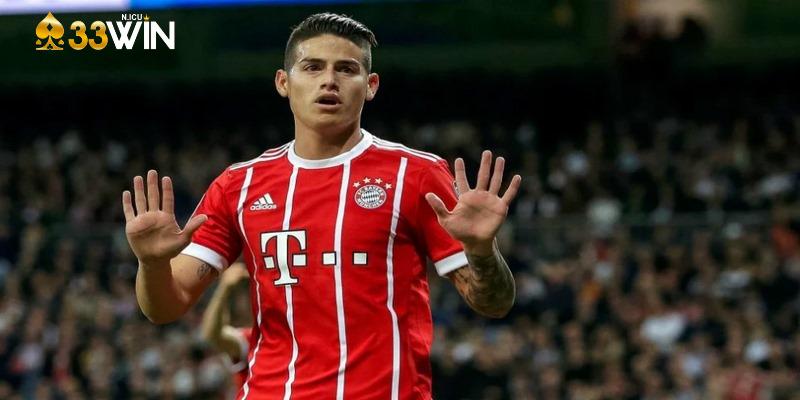 Tiền vệ tài năng James Rodriguez có kỹ năng chơi bóng tốt