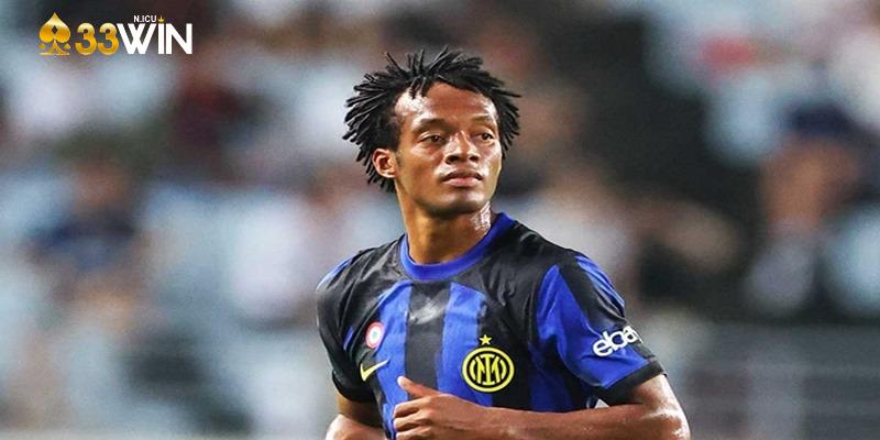 Juan Cuadrado cùng đội bóng đã đưa Colombia tiến sâu hơn đến các giải đấu lớn